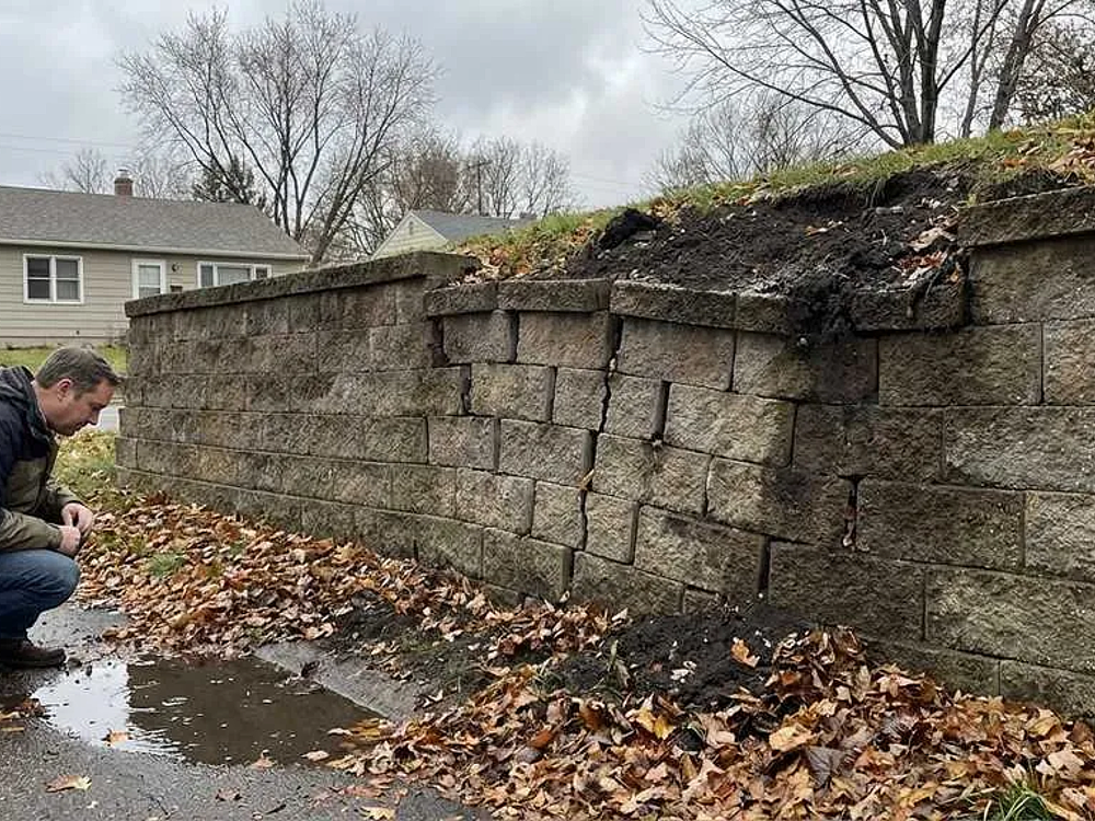 Do Retaining Walls in Minneapolis Need Repair or Replacement?